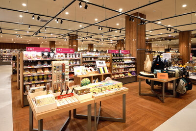 20221108_lalaportsakai_005.jpgのサムネイル画像